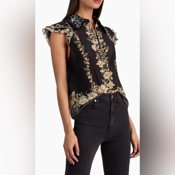 Alice + Olivia Tops - Alice + Olivia Martel Flutter Sleeve Blouse